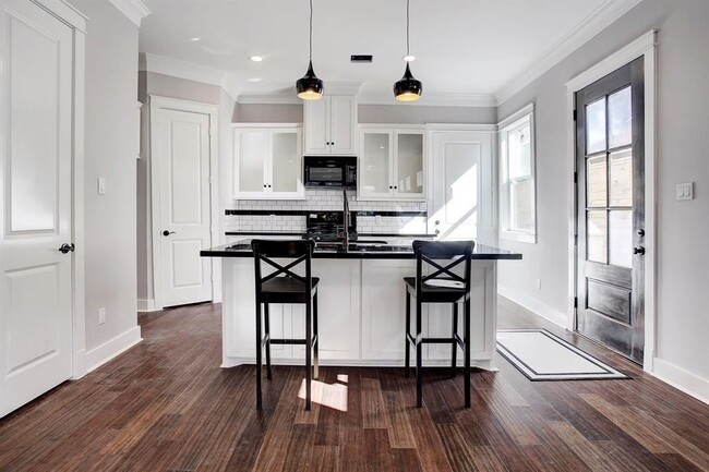property at 3903 Hain St