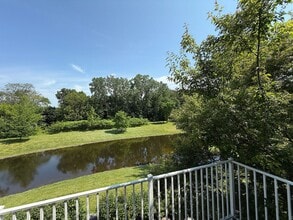 14201 Chesapeake Cir in Walled Lake, MI - Building Photo - Building Photo