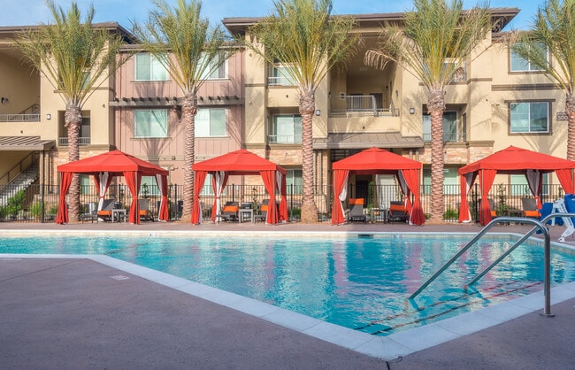 Canyon Ridge at Napa Junction in American Canyon, CA - Foto de edificio - Building Photo