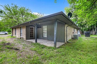 211 E Pritchard Ln in Blue Ridge, TX - Building Photo - Building Photo