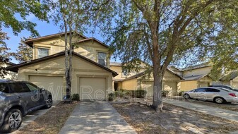 7721 Highchair Ln in Jacksonville, FL - Building Photo