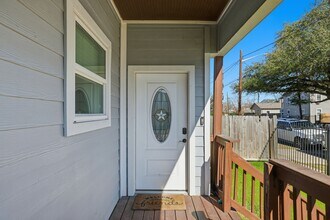 1401 Sydnor St in Houston, TX - Building Photo - Building Photo