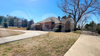 10 Cypress Ct in Heath, TX - Building Photo - Building Photo
