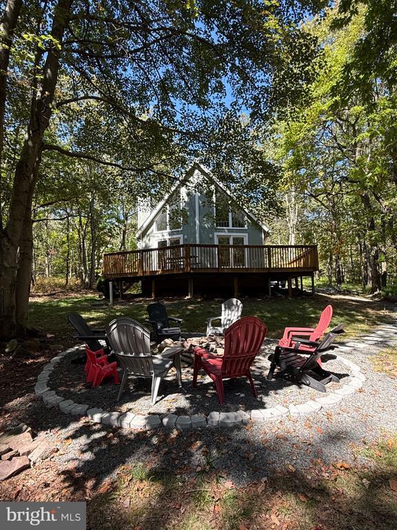 property at 20 Iowa Rd