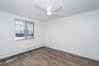 Verra Apartments in Denver, CO - Building Photo - Building Photo