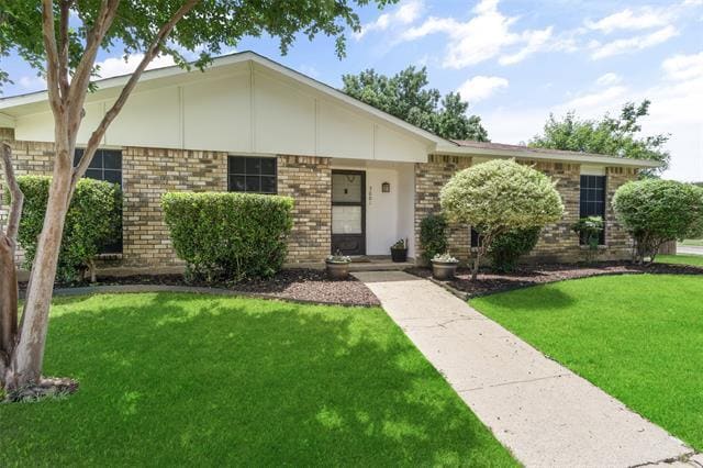 property at 5001 Wheeler Cir