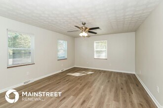 401 Swanee Dr in Maryville, TN - Building Photo - Building Photo
