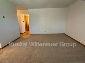 1809 Jamestown Rd in Swansea, IL - Building Photo - Building Photo