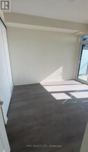 38-2538 Annie Craig Dr in Toronto, ON - Building Photo - Building Photo