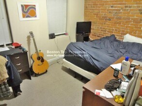 65 Hemenway St, Unit #8 in Boston, MA - Building Photo - Building Photo