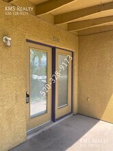 5126 E Bellevue St in Tucson, AZ - Foto de edificio - Building Photo