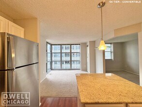 161 N Jefferson St, Unit 1 in Chicago, IL - Building Photo - Building Photo