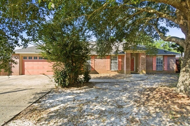 3315 Bauer Rd in Pensacola, FL - Building Photo - Building Photo