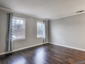 2020 Woodlawn Dr SW in Huntsville, AL - Building Photo - Building Photo