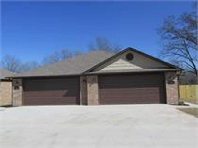 property at 1144 Springhill Rd