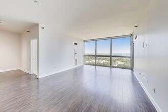 1841 S Calumet Ave in Chicago, IL - Building Photo - Building Photo