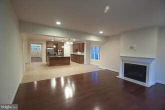 7629 Lisle Ave in Falls Church, VA - Building Photo - Building Photo
