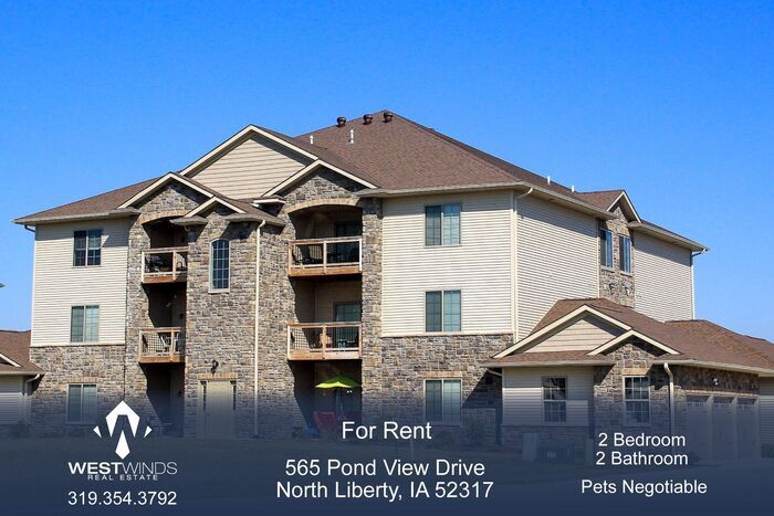 565 Pond View Dr in North Liberty, IA - Building Photo