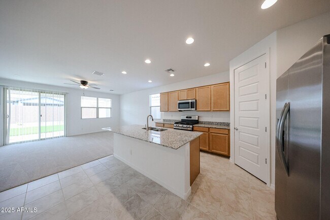 25208 N 172nd Dr in Surprise, AZ - Building Photo - Building Photo