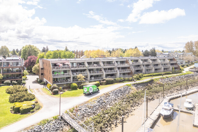 Seafarer Marina Estates in Delta, BC - Building Photo - Building Photo