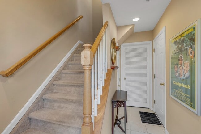 113 Ridge Dr in Pompton Lakes, NJ - Building Photo - Building Photo