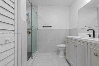 3737 Alcantara Ave in Doral, FL - Building Photo - Building Photo