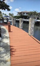 4050 NE 25th Ave in Lighthouse Point, FL - Building Photo - Building Photo