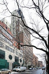 Surrey Apartments in New York, NY - Foto de edificio - Building Photo