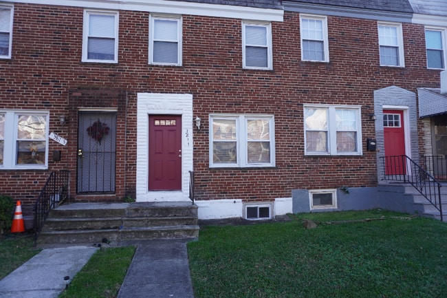 property at 3811 Lyndale Ave