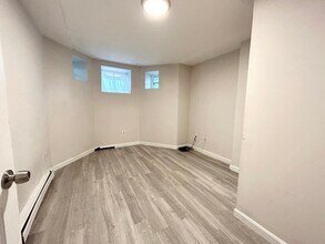 89 Hammond St, Unit 1 in Boston, MA - Building Photo - Building Photo