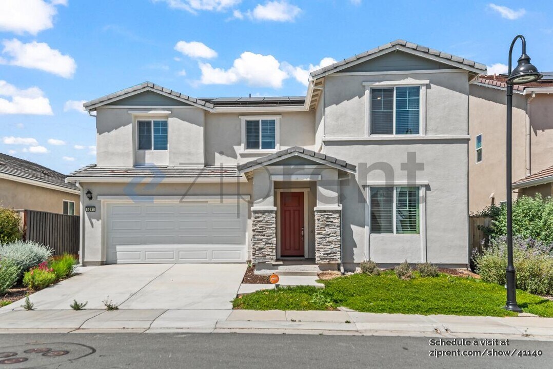 5591 York Mountain Ln in Antioch, CA - Building Photo