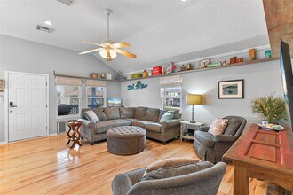 4029 Fort Bend Dr in Galveston, TX - Building Photo - Building Photo