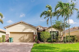 6441 Liberty St in Ave Maria, FL - Foto de edificio - Building Photo