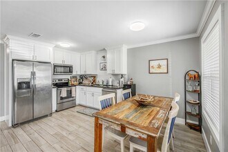 1211 April Bloom, Unit A in College Station, TX - Building Photo - Building Photo