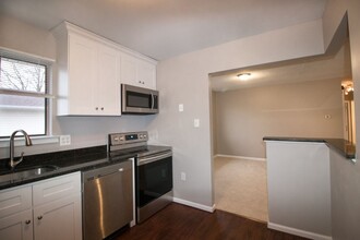 9327 Woodlea Ct in Manassas, VA - Building Photo - Building Photo