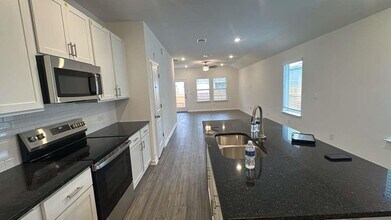 444 Breccia Trl in Liberty Hill, TX - Building Photo - Building Photo