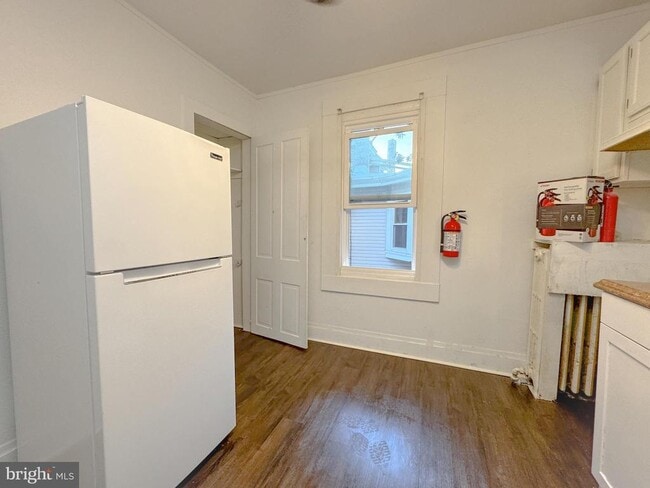 100 W Main St in Millville, NJ - Building Photo - Building Photo