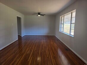 15 Cliffwood Cir in North Little Rock, AR - Building Photo - Building Photo