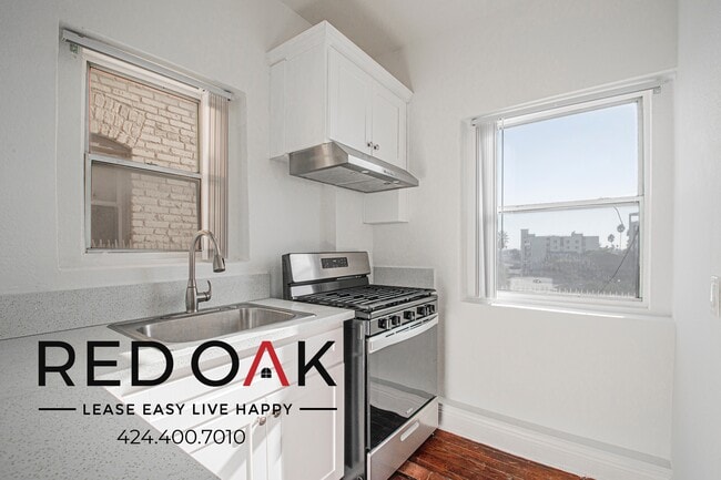 915 S Carondelet St in Los Angeles, CA - Building Photo - Building Photo