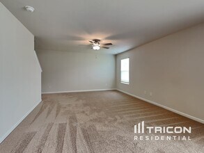 729 Crackling Ct in Zebulon, NC - Building Photo - Building Photo