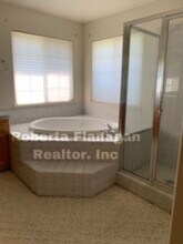 5481 Mendes Ct in Atwater, CA - Building Photo - Building Photo