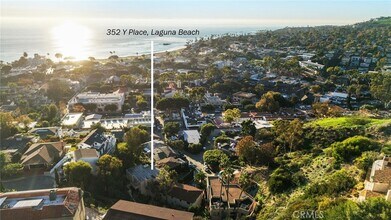 352 Y Pl, Unit B in Laguna Beach, CA - Foto de edificio - Building Photo