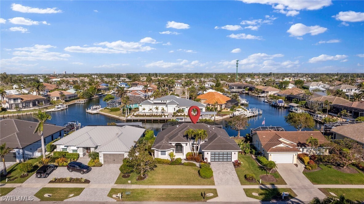 409 Waterleaf Ct in Marco Island, FL - Building Photo
