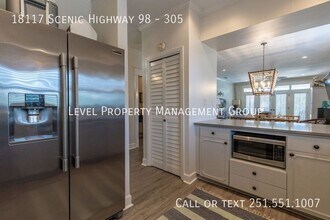 18117 Scenic Hwy 98 in Fairhope, AL - Building Photo - Building Photo