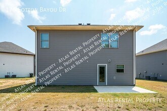 176 Cotton Bayou Dr in Meridianville, AL - Building Photo - Building Photo