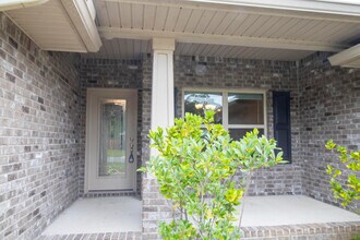 3215 Stephens Landing Ln in Navarre, FL - Building Photo - Building Photo