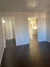 2725 Patricia Ln-Unit -C in Garland, TX - Building Photo - Building Photo