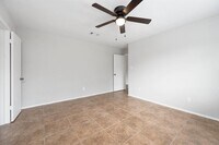 13307 Pecan Oak Dr photo'