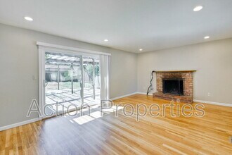 1062 Kelly Dr in San Jose, CA - Building Photo - Building Photo