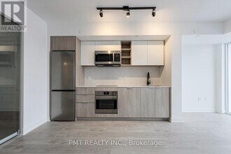 36 Zorra St in Toronto, ON - Building Photo - Building Photo